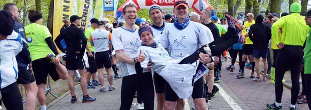 Marathon-Team Kolberg-Café, sponsored by brylla reisen