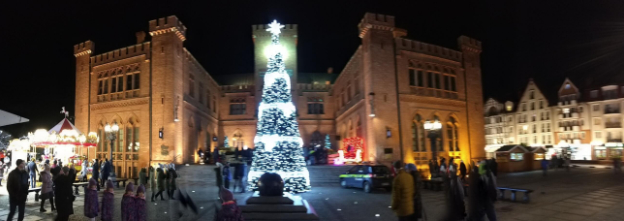 Weihnachten auf dem Rathausplatz von Kolberg Weihnachten auf dem Rathausplatz von Kolberg