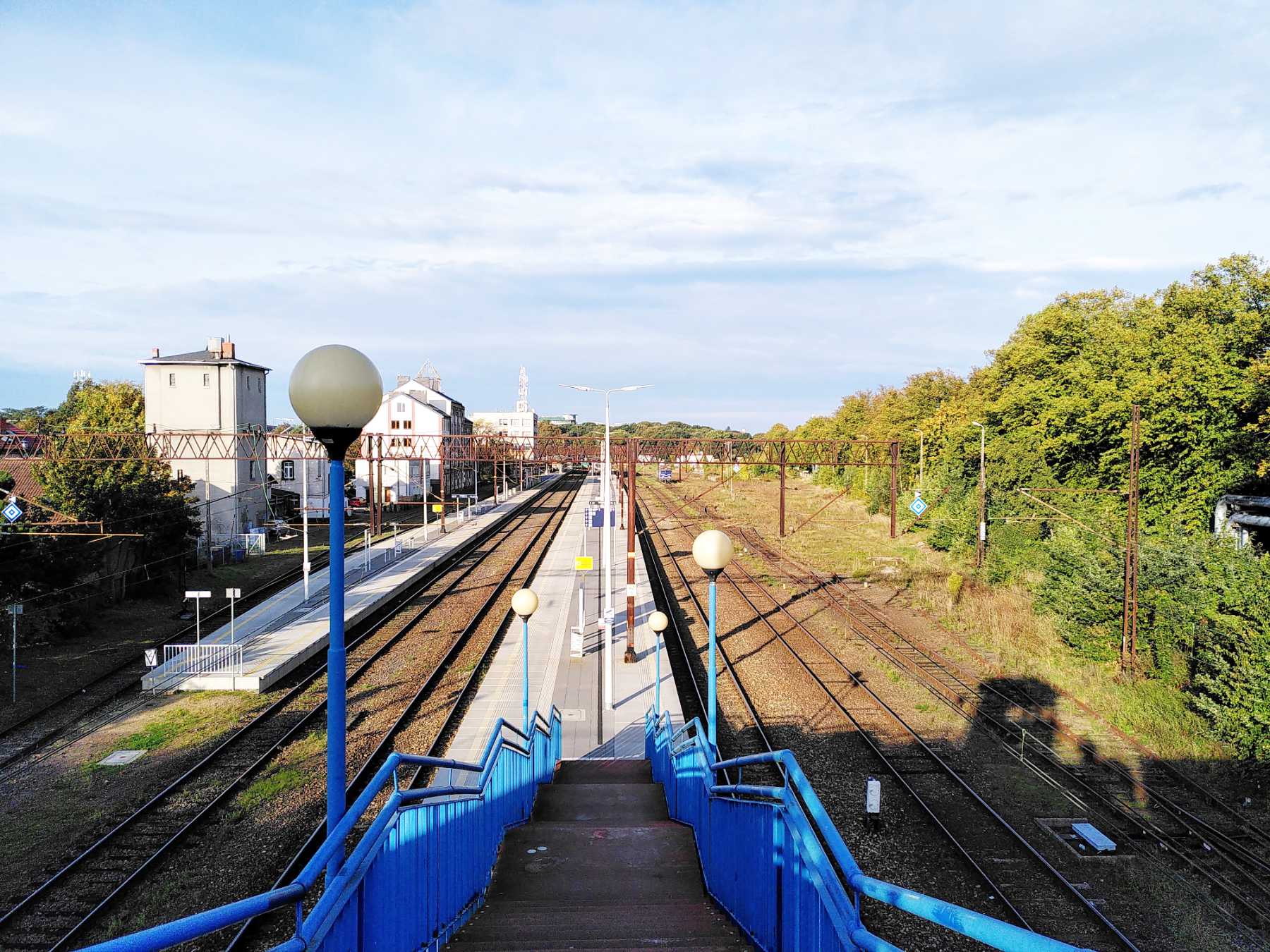 Der Bahnhof Kolberg von der Fußgängerbrücke. Foto: Kolberg-Café